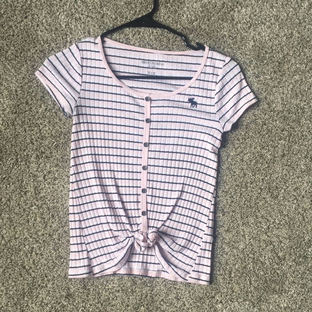 Abercrombie kids pink t-shirt